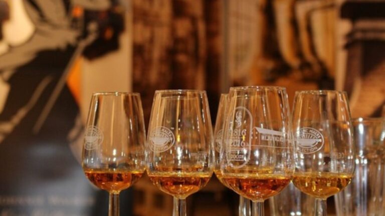10 Best Whisky Brands in Kolkata with Price